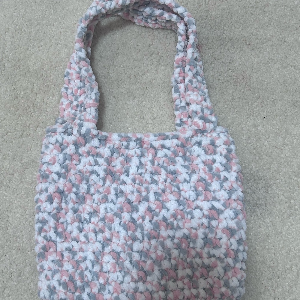 Small crochet bag